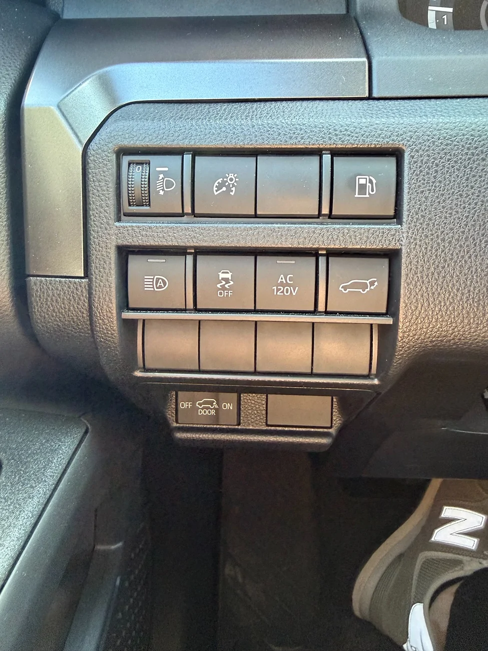 2025 4runner 6th gen Prewired AUX on ORP? IMG_0104