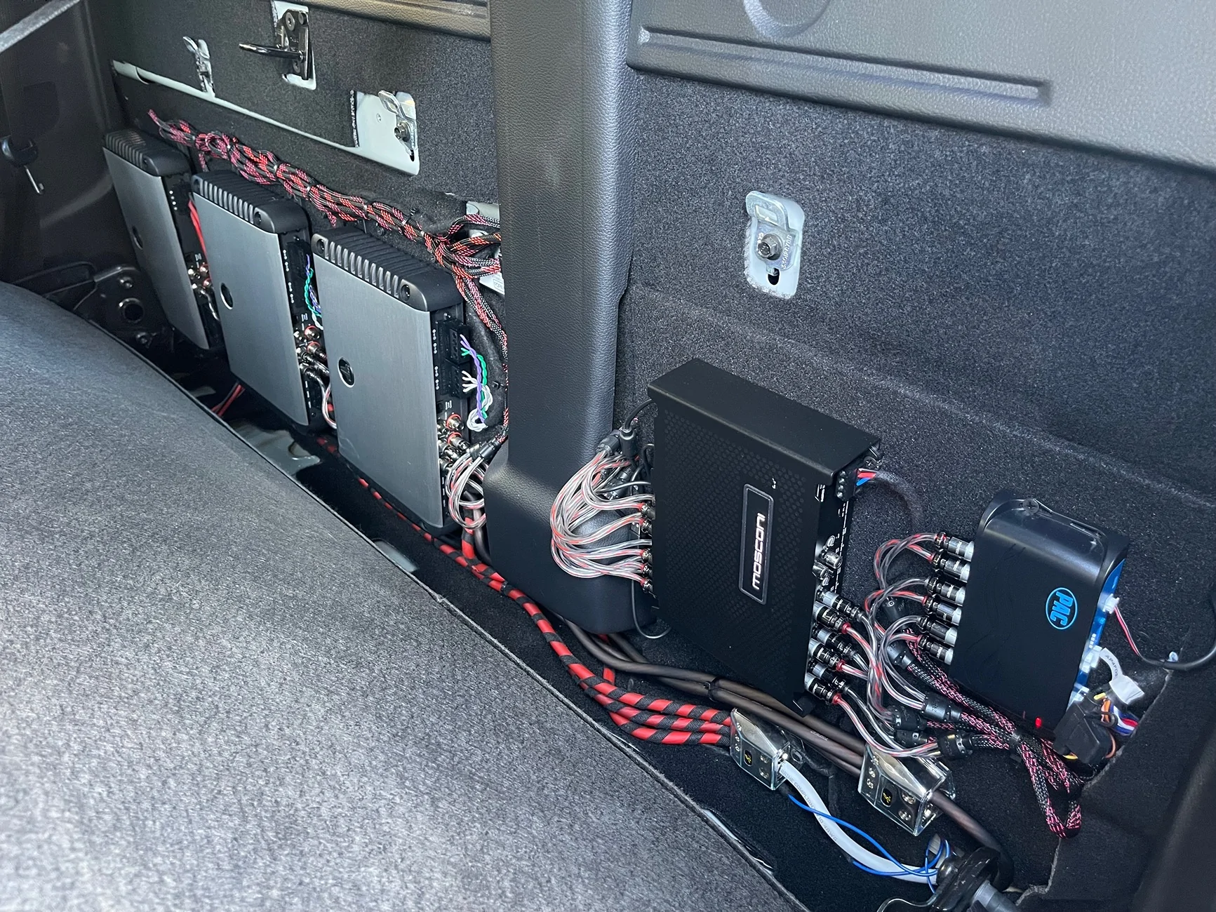 2025 4runner 6th gen No Bass in JBL Rear Subwoofer & Rear Door Speakers IMG_5246