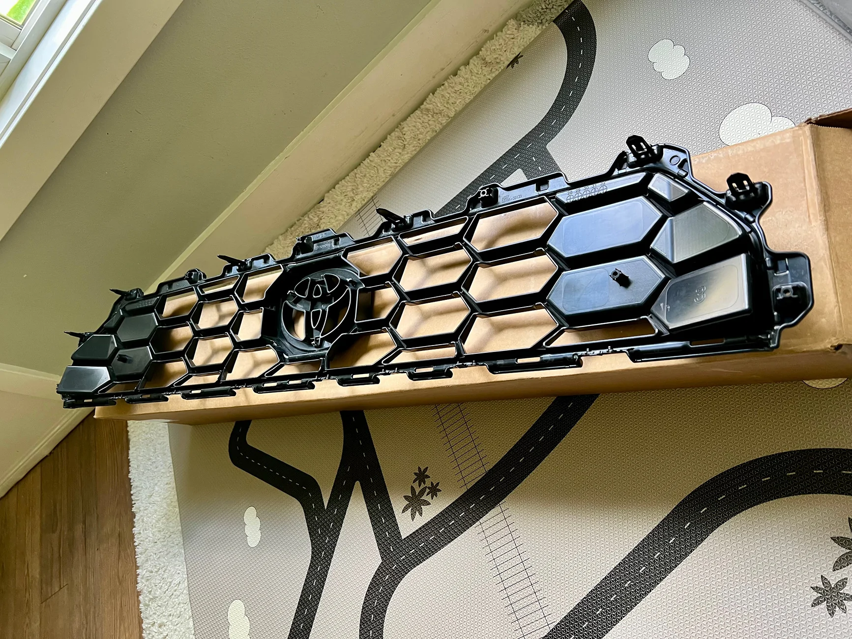 2025 4runner 6th gen WTS: 2025 TRD ORP Stock Upper Grille | $135 shipped 04_IMG_9829