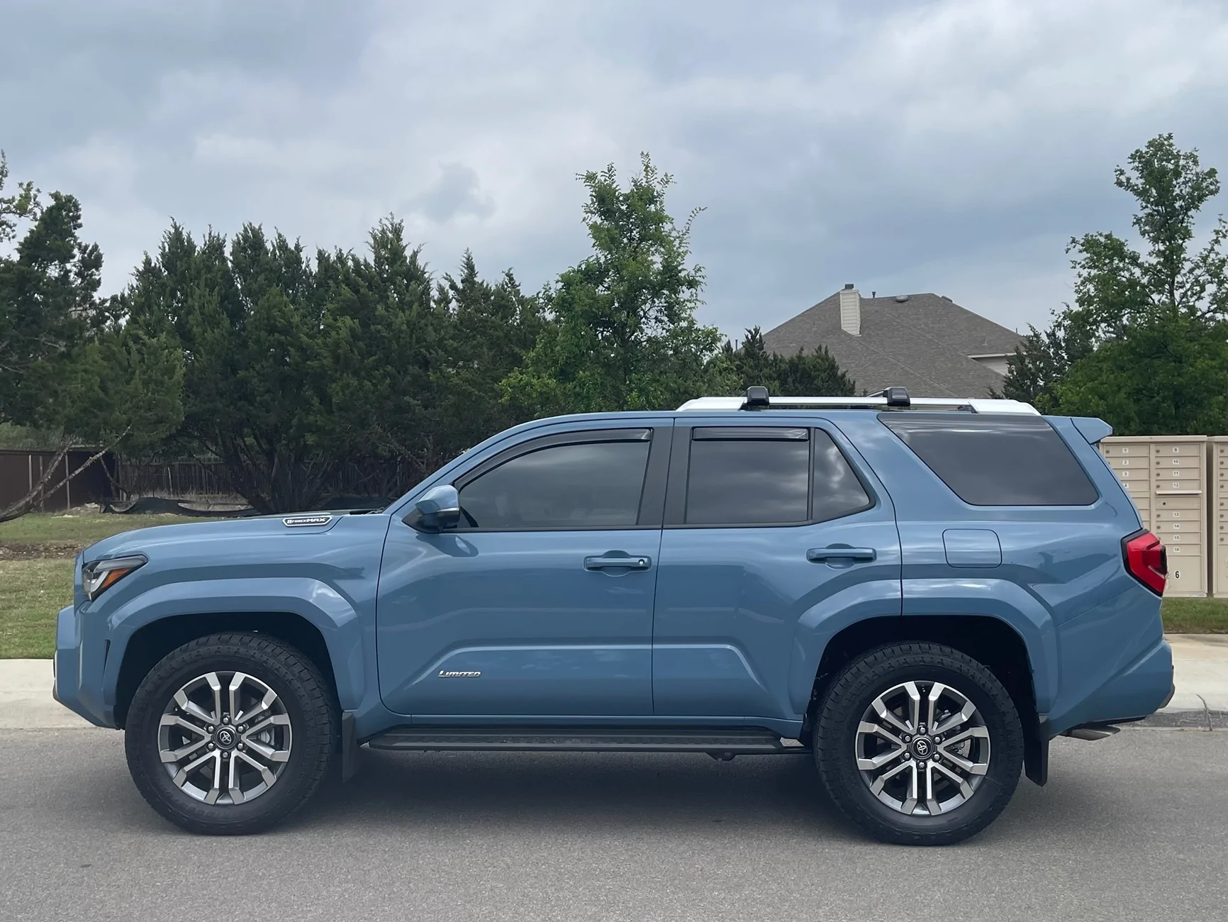 2025 4runner 6th gen Weather Tech window visors full set now available IMG_9749