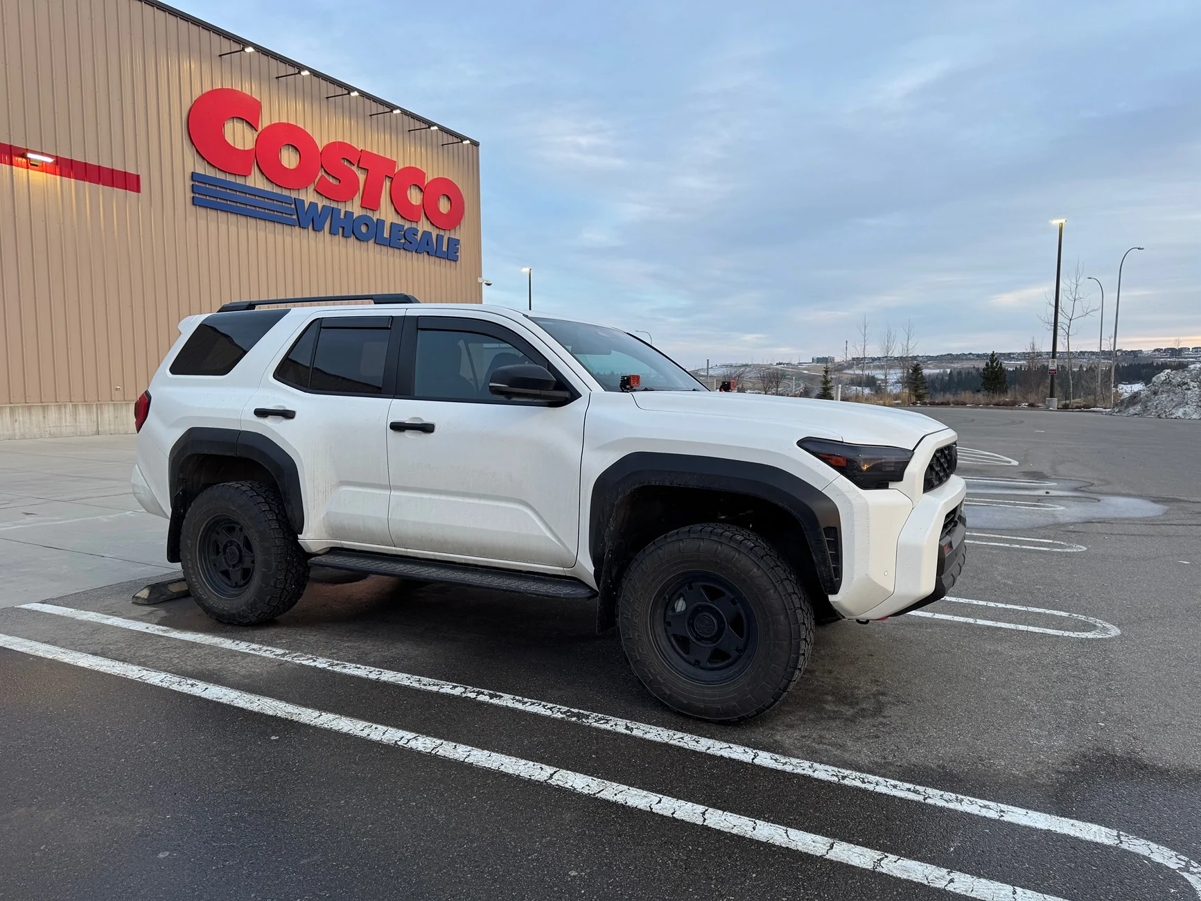 2025 4runner 6th gen Stormtrooper by Van-Solo 4R (TRD Off Road Hybrid) IMG_3040