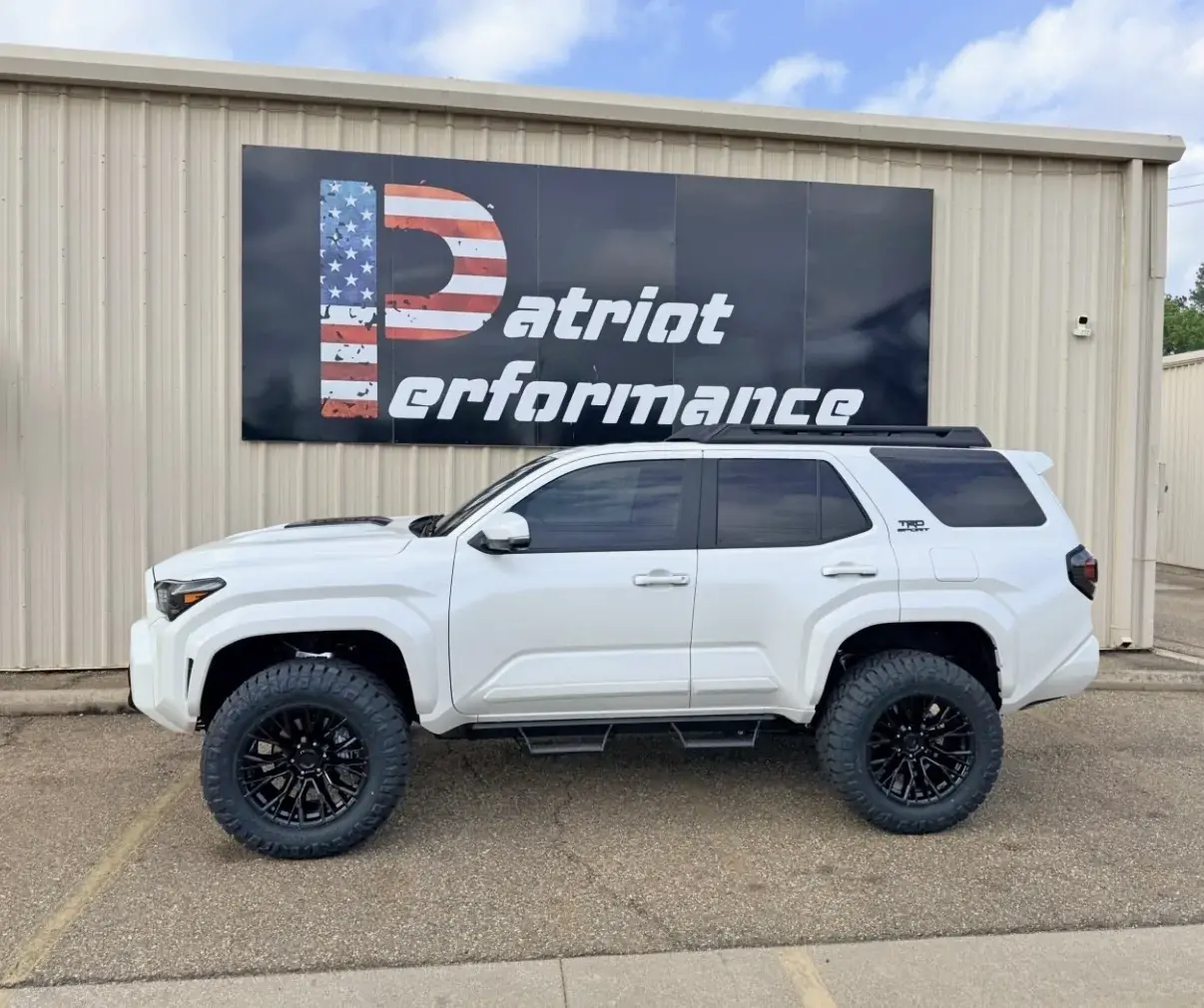 2025 2026 4runner 6th gen Wife’s New TRD Sport on 35's, 3.5" Rough Country Lift, 20" Fuel Rebar wheels -18 offset 6th gen 4runner TRD Sport on 35's and 3.5%22 Rough Country Lift 5