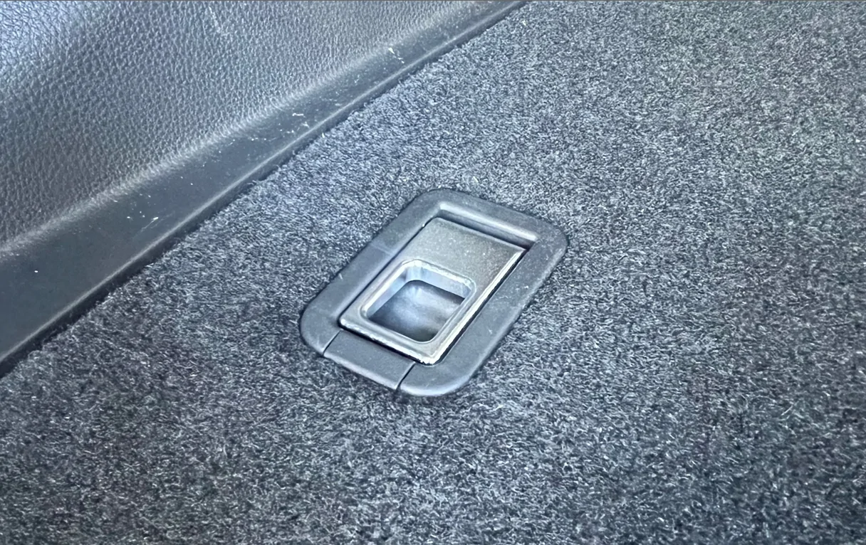 2025 2026 4runner 6th gen Removing rear floor Tie Down Hooks Screenshot 2026-04-06 165925