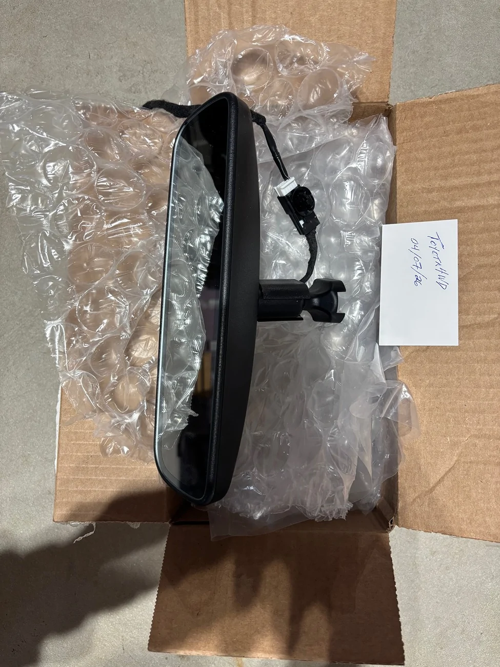 2025 2026 4runner 6th gen WTS Used Rear view mirror with custom harness IMG_3533