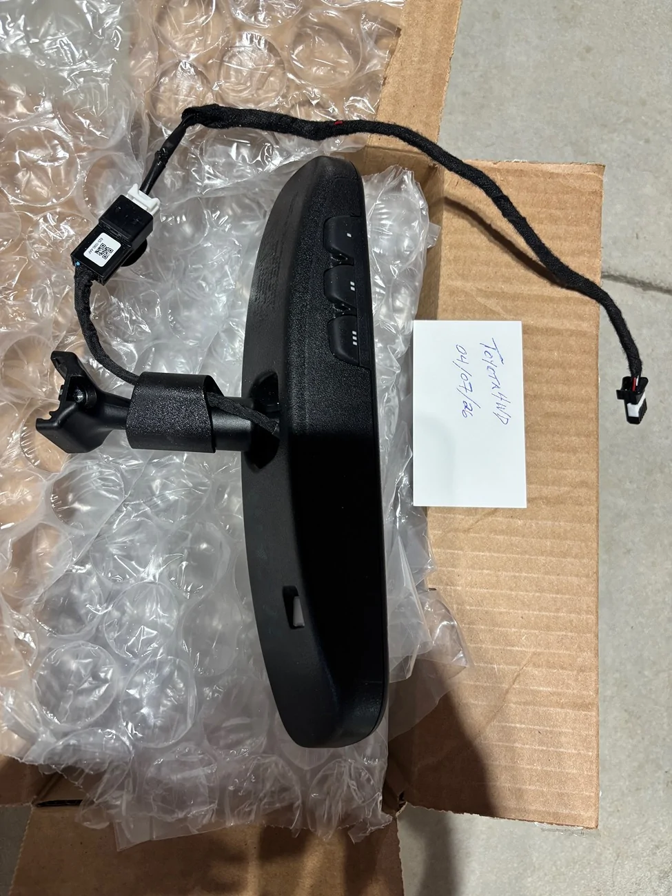2025 2026 4runner 6th gen WTS Used Rear view mirror with custom harness IMG_3534