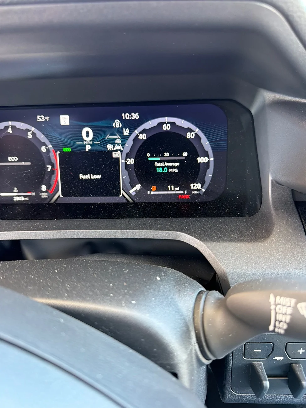 2025 2026 4runner 6th gen Gas gauge and low gas warning IMG_3411