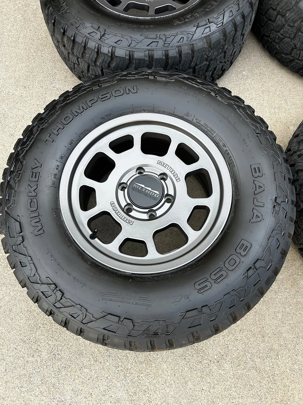 2025 2026 4runner 6th gen Method 705 Wheels/Baja Boss 285/70r17 - 4Runner/Tacoma/Land Cruiser - $1,650 IMG_4615