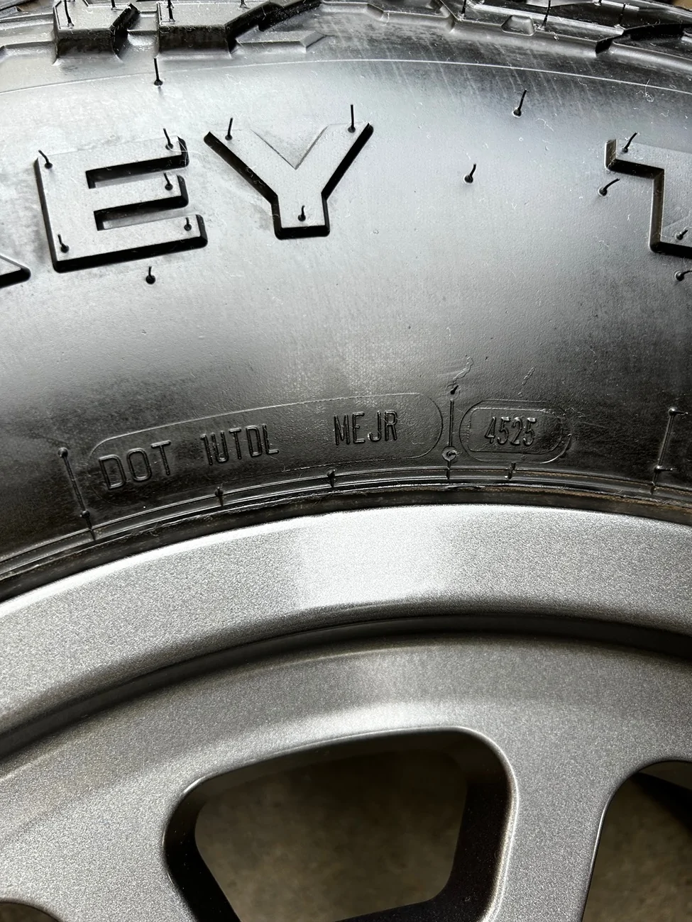 2025 2026 4runner 6th gen Method 705 Wheels/Baja Boss 285/70r17 - 4Runner/Tacoma/Land Cruiser - $1,650 IMG_4621