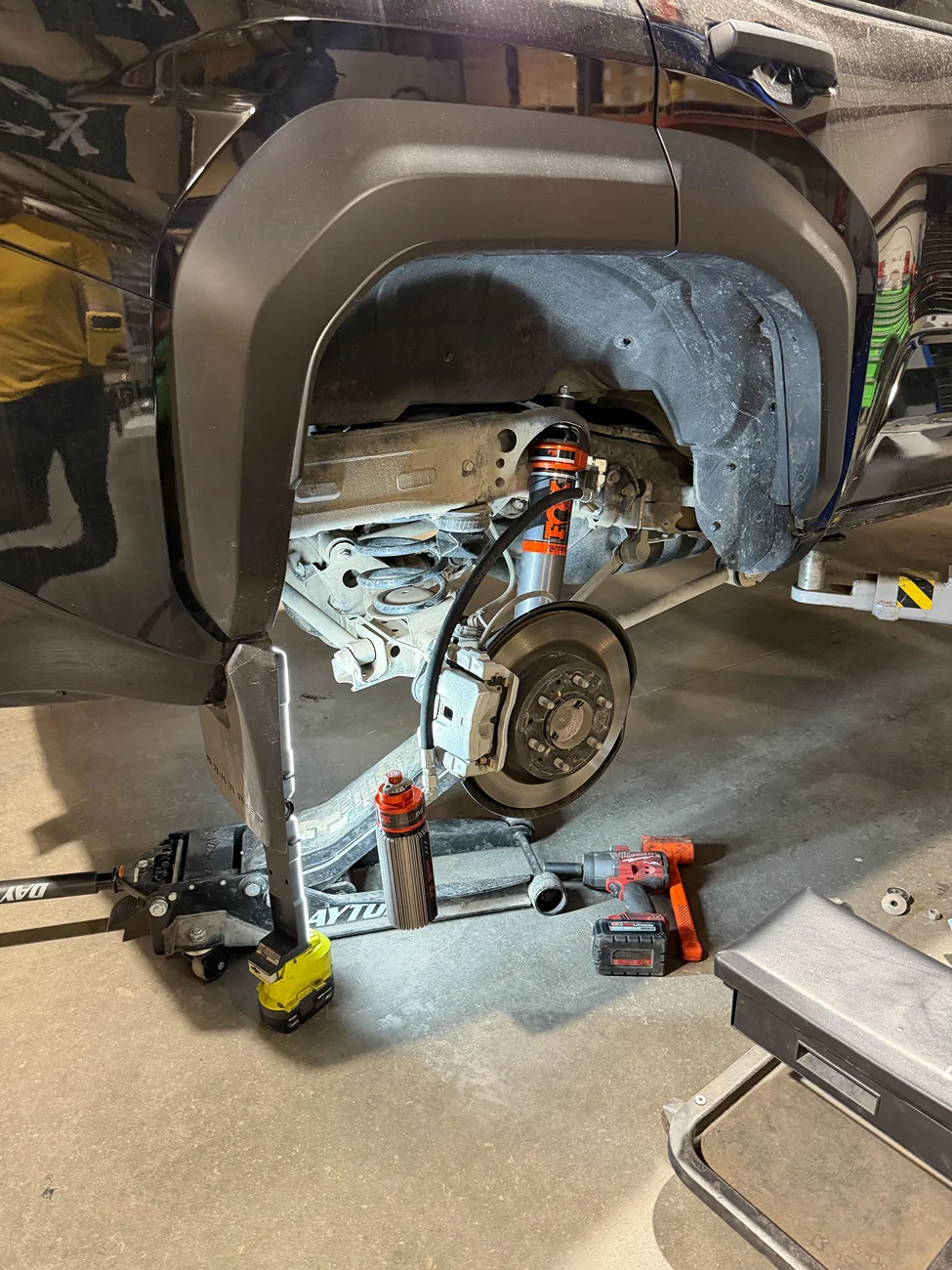 2025 2026 4runner 6th gen Fox 3.2 Internal Bypass Factory Race Series Shocks!!!! IMG_0648