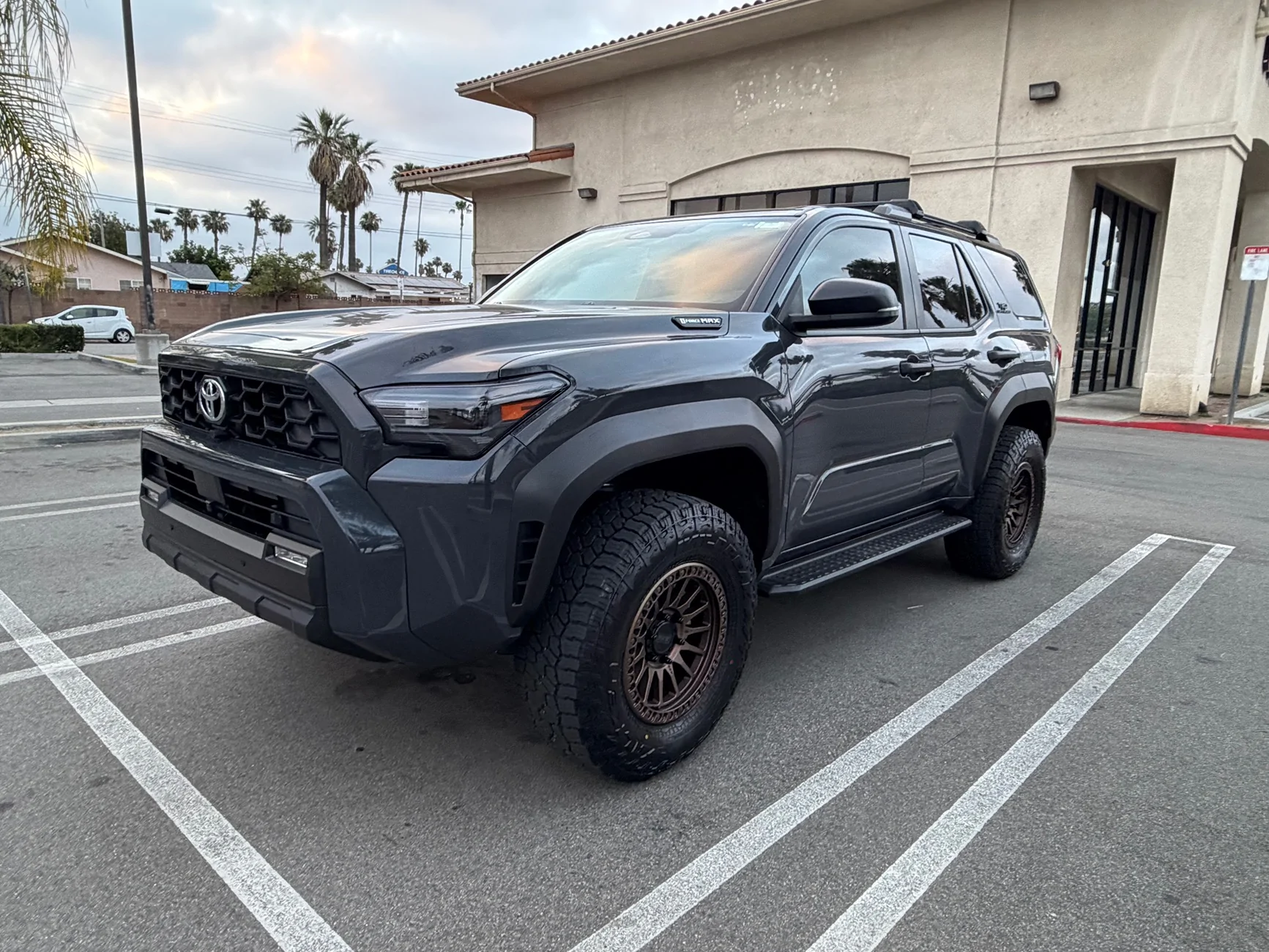 2025 2026 4runner 6th gen RRW 17” 25mm Offset with 33” AT4W tires - rub on stock suspension? IMG_9197