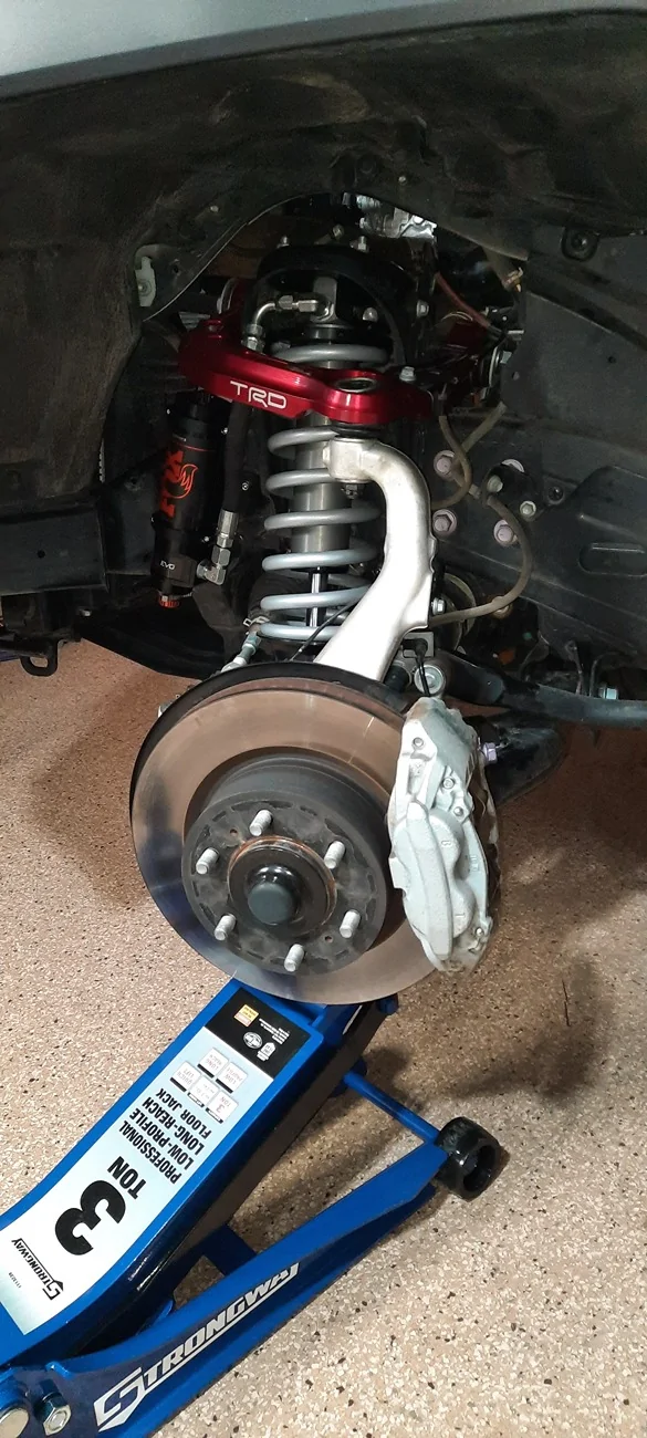 2025 2026 4runner 6th gen Fox 2.5 Performance ELITE Shocks (Fronts) Installed Review. Making Progress on 2025 Off Road Hybrid Harsh Ride 20260409_230041