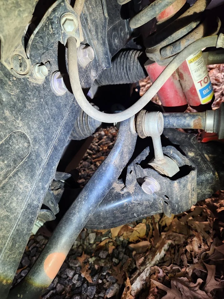 2025 2026 4runner 6th gen Off road with front sway bar unbolted 20260329_181316