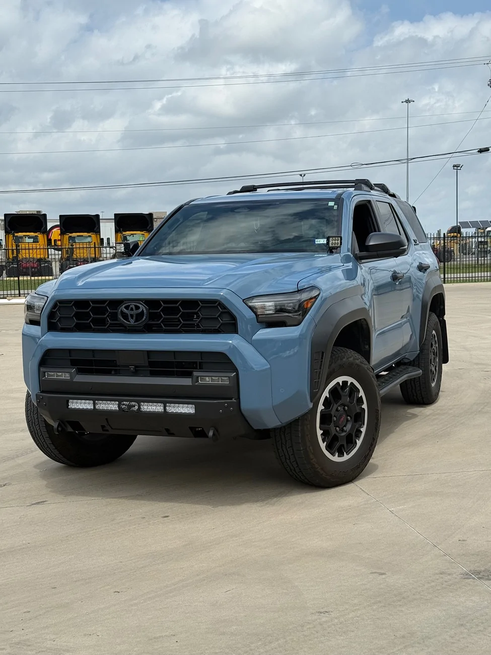 2025 2026 4runner 6th gen Cali Raised LED Stealth Bumper + 32" Inch Light Bar install IMG_4684