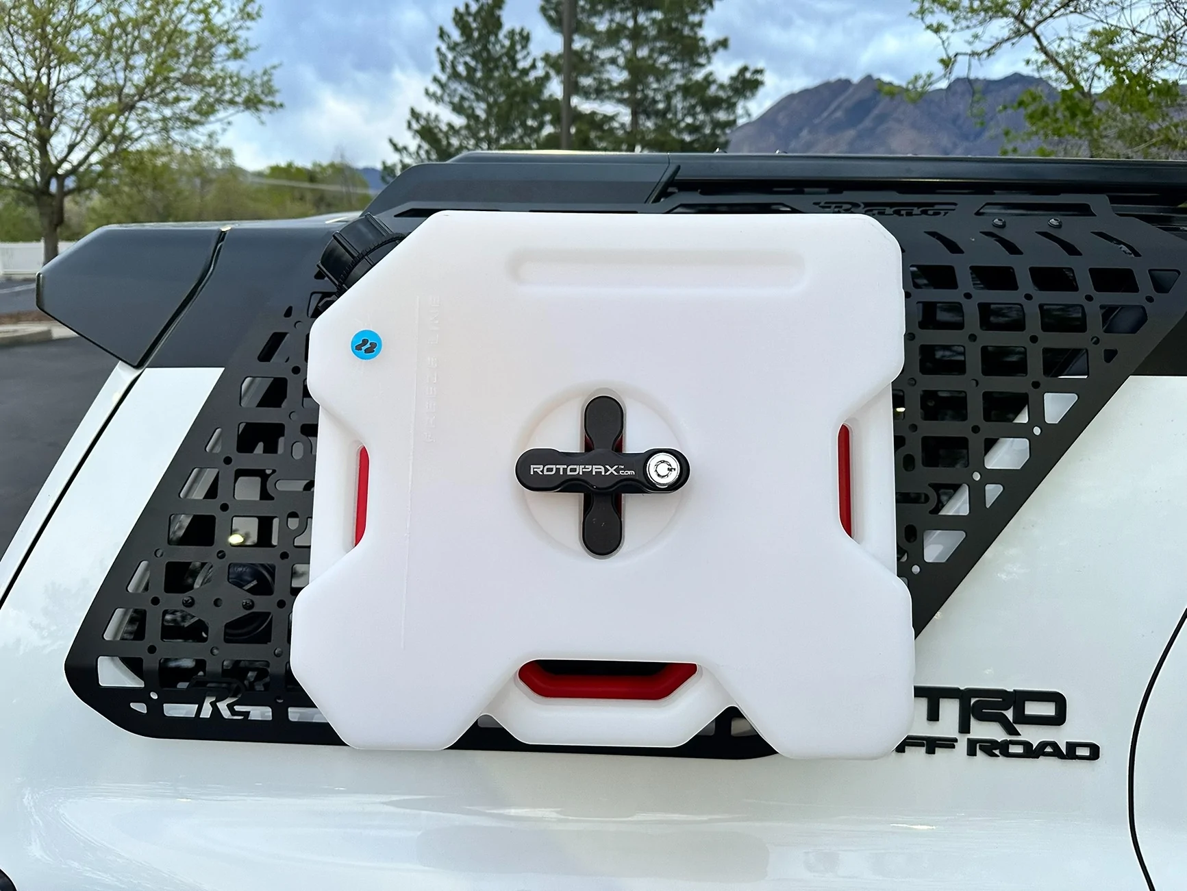 2025 2026 4runner 6th gen Molle panels and Roof Rack crossmembers for OEM Roof Rack IMG_4189