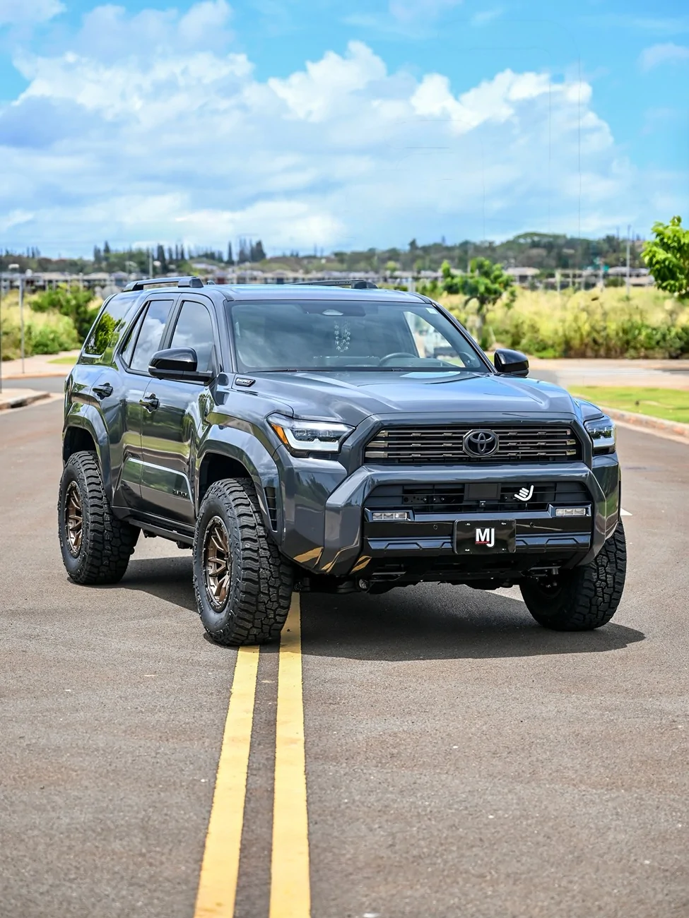 2025 2026 4runner 6th gen Factory Wheels & Tires (OEM) Offsets, Bore, Sizes, Widths, Brands -- 2025 4Runner 6th Gen {filename}