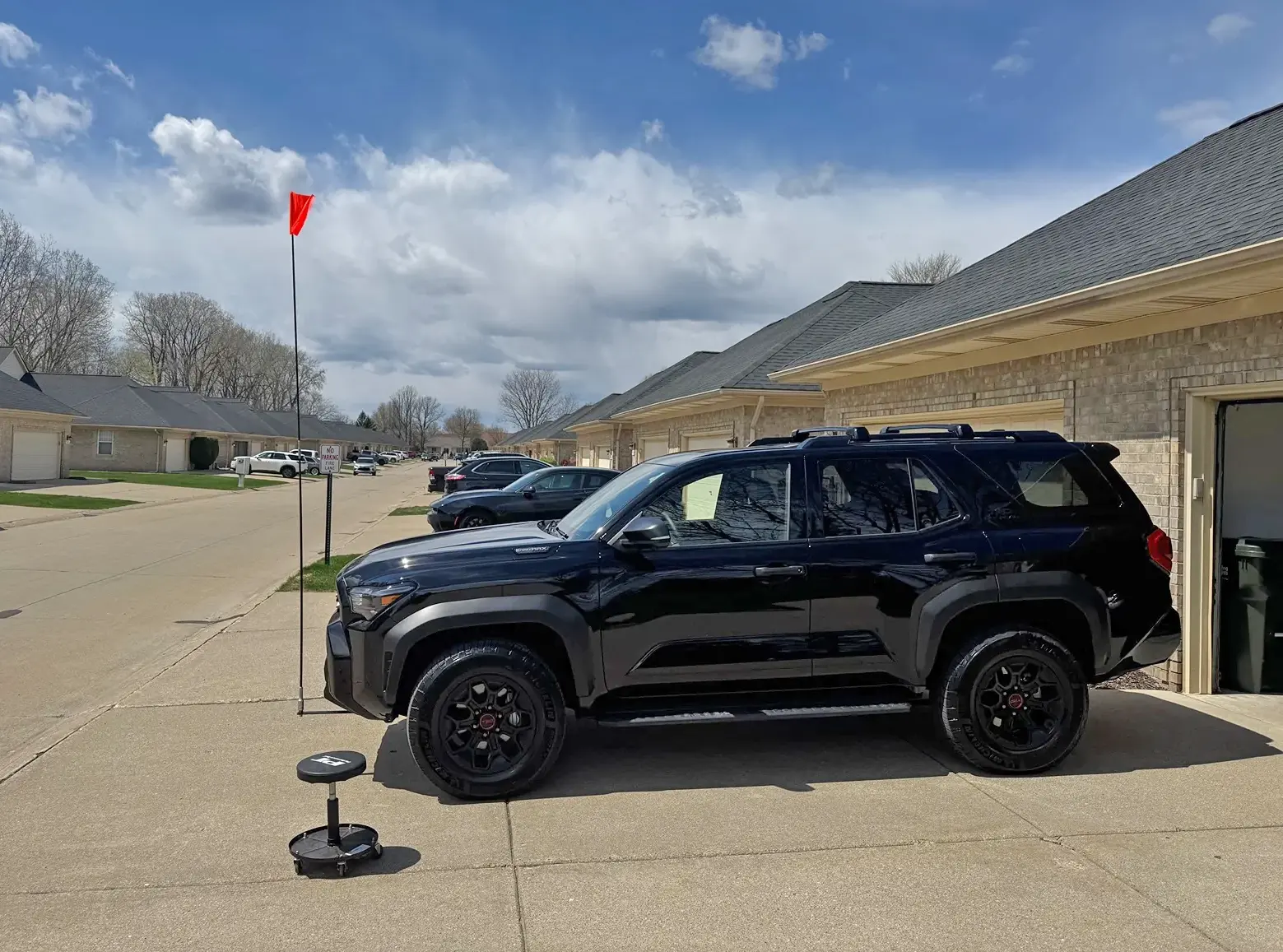 2025 2026 4runner 6th gen Front whip flag mount & orange flag installed DIY -- Ready for Silver Lake sand dunes! 33555-7cf6f2ba7b8fcfdf97a0d403979d7604