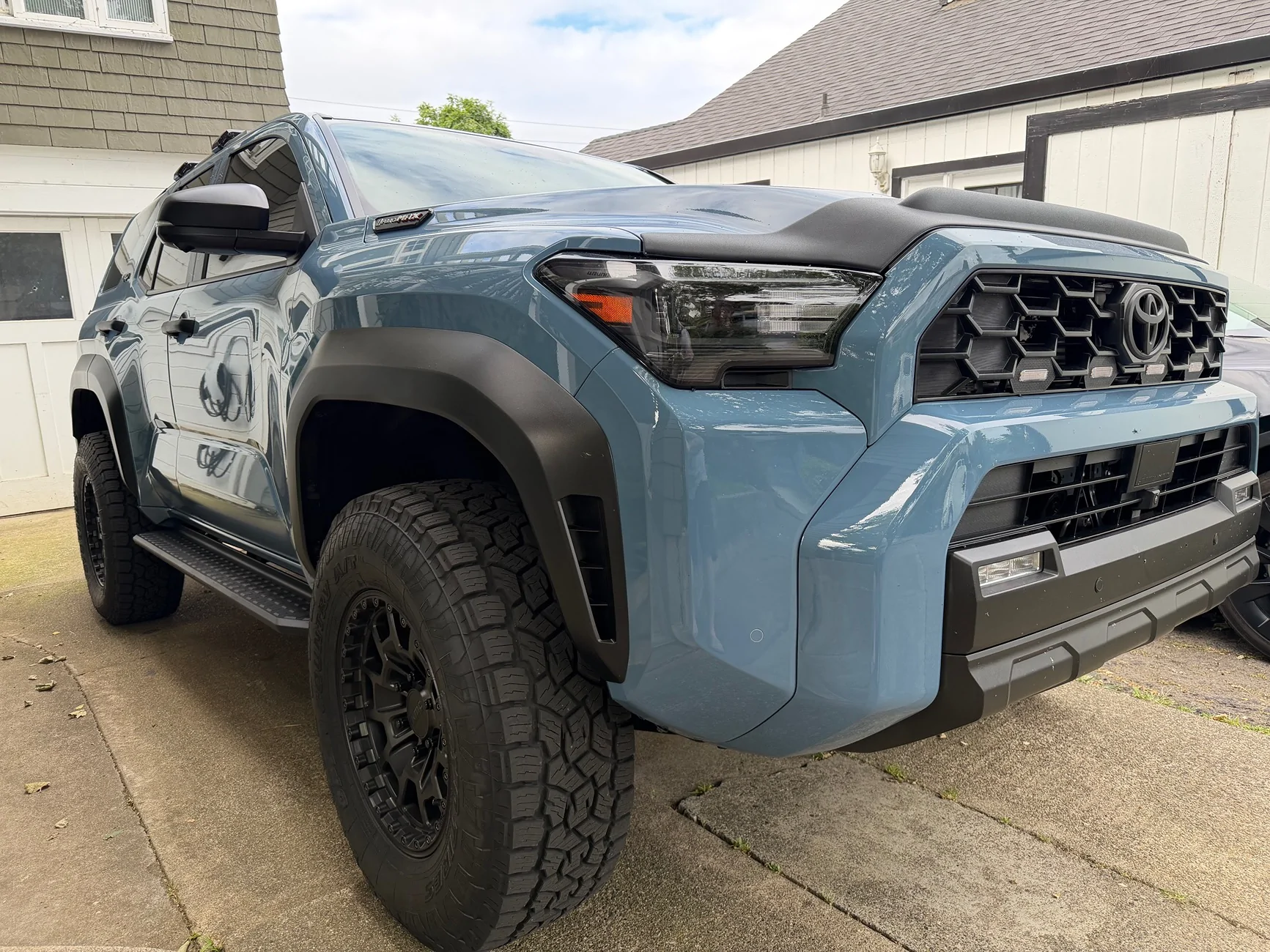 2025 2026 4runner 6th gen 2026 TRD Off-Road Premium ORP build : KMC, Toyo AT3, Westcott, SXTH Element, Husky, Beat-Sonic IMG_8720