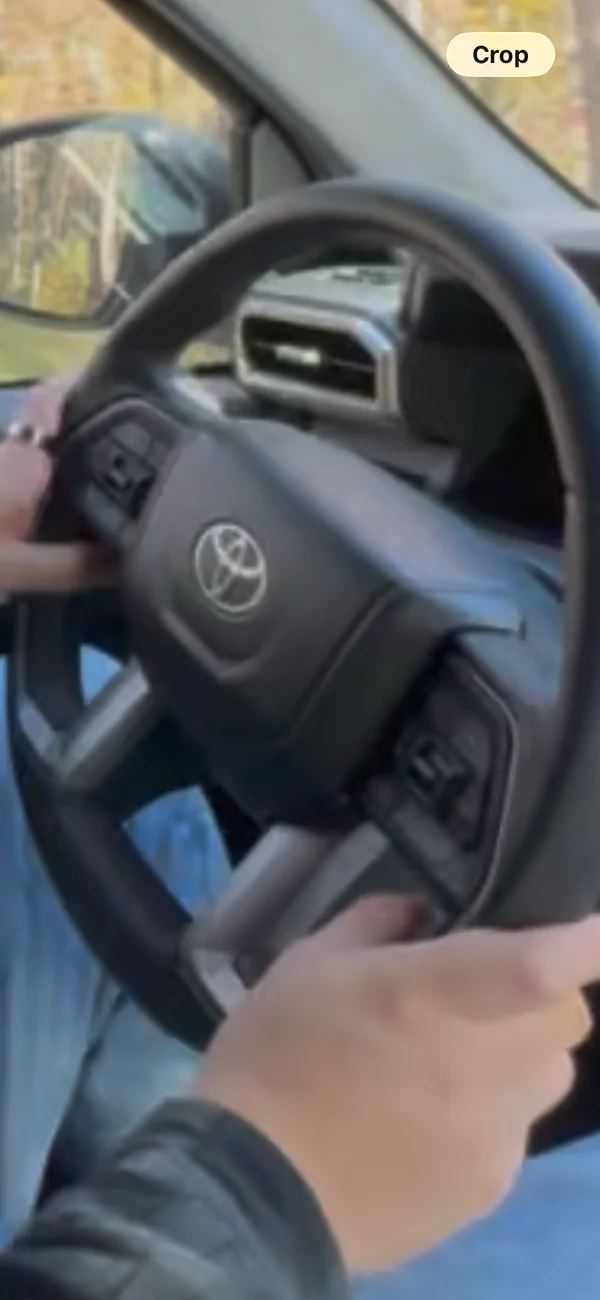 2025 2026 4runner 6th gen Steering Wheel Center Cover Swap IMG_7382