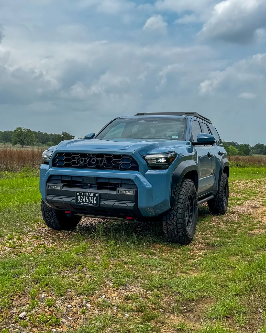 2025 2026 4runner 6th gen Heritage Blue Off-Road Premium - Chill Daily Driver IMG_3142