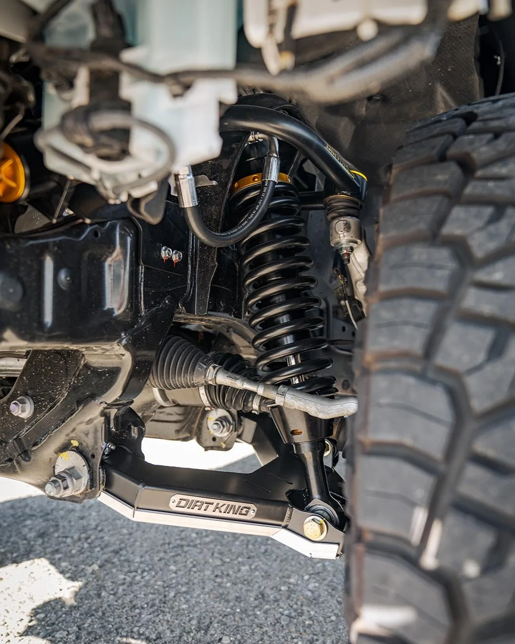 2025 2026 4runner 6th gen ICE CAP WHITE Photos 4Runner 6th Gen (2025+) Dirt King build with their UCA : LCA, 2.5 DCA Shocks, and a custom prerunner front bumper 3
