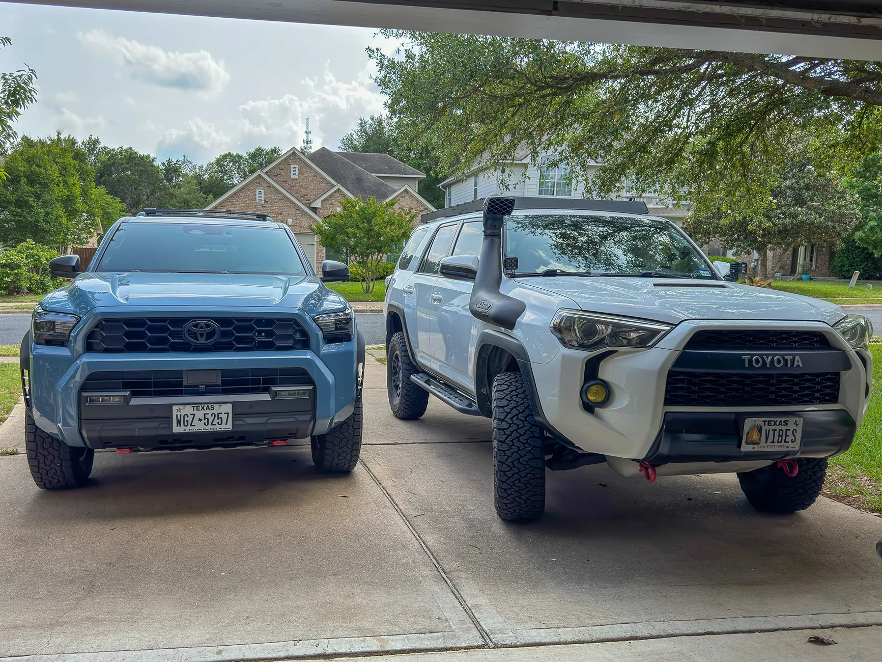 2025 2026 4runner 6th gen Heritage Blue Off-Road Premium - Chill Daily Driver IMG_8426-2