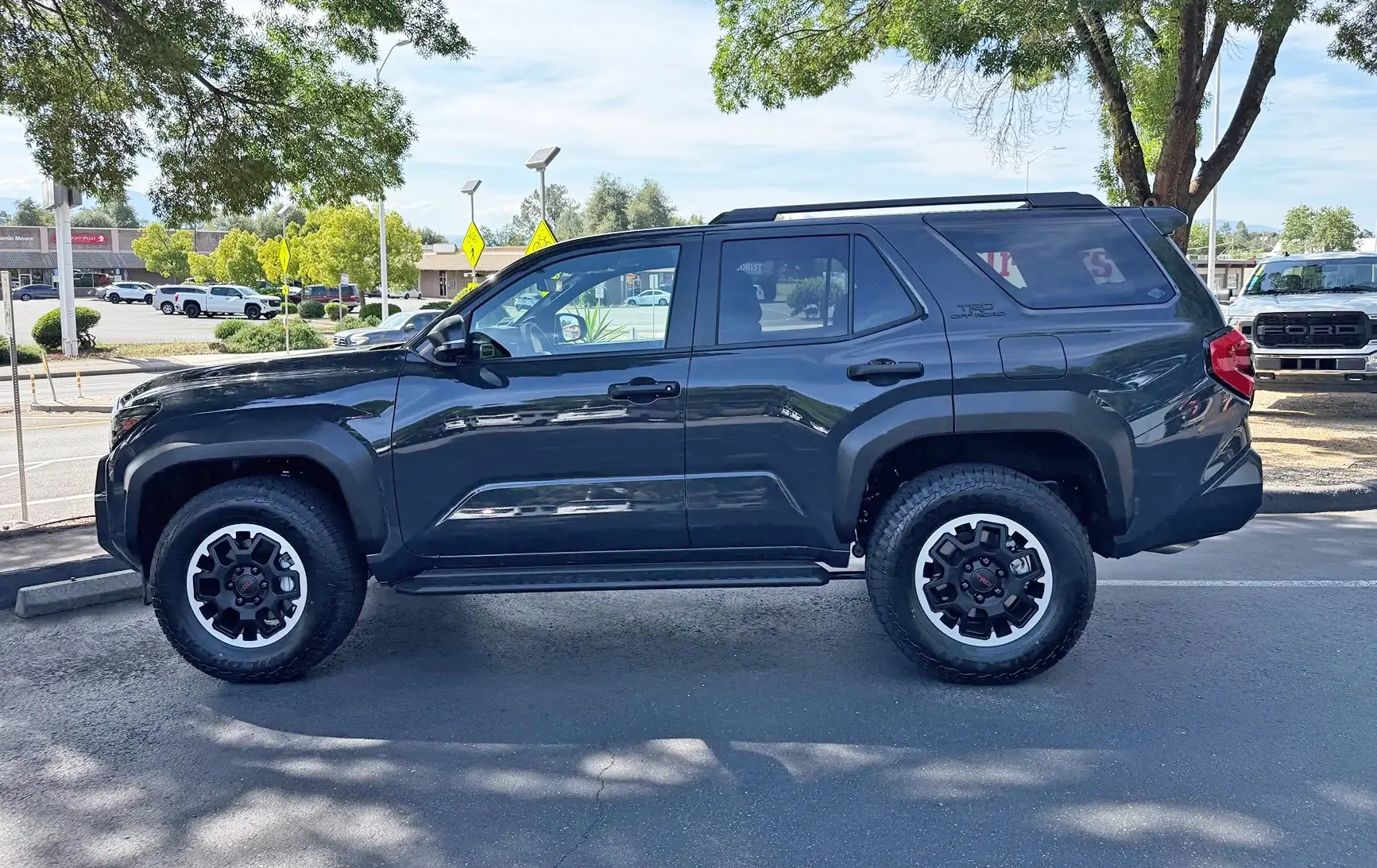 2025 2026 4runner 6th gen 2.5” ReadyLift, Method 703 wheels, 275/70/17 tires on 2026 4Runner TRD ORP 34786-0be25803b3f956371d1fcfdd58375279
