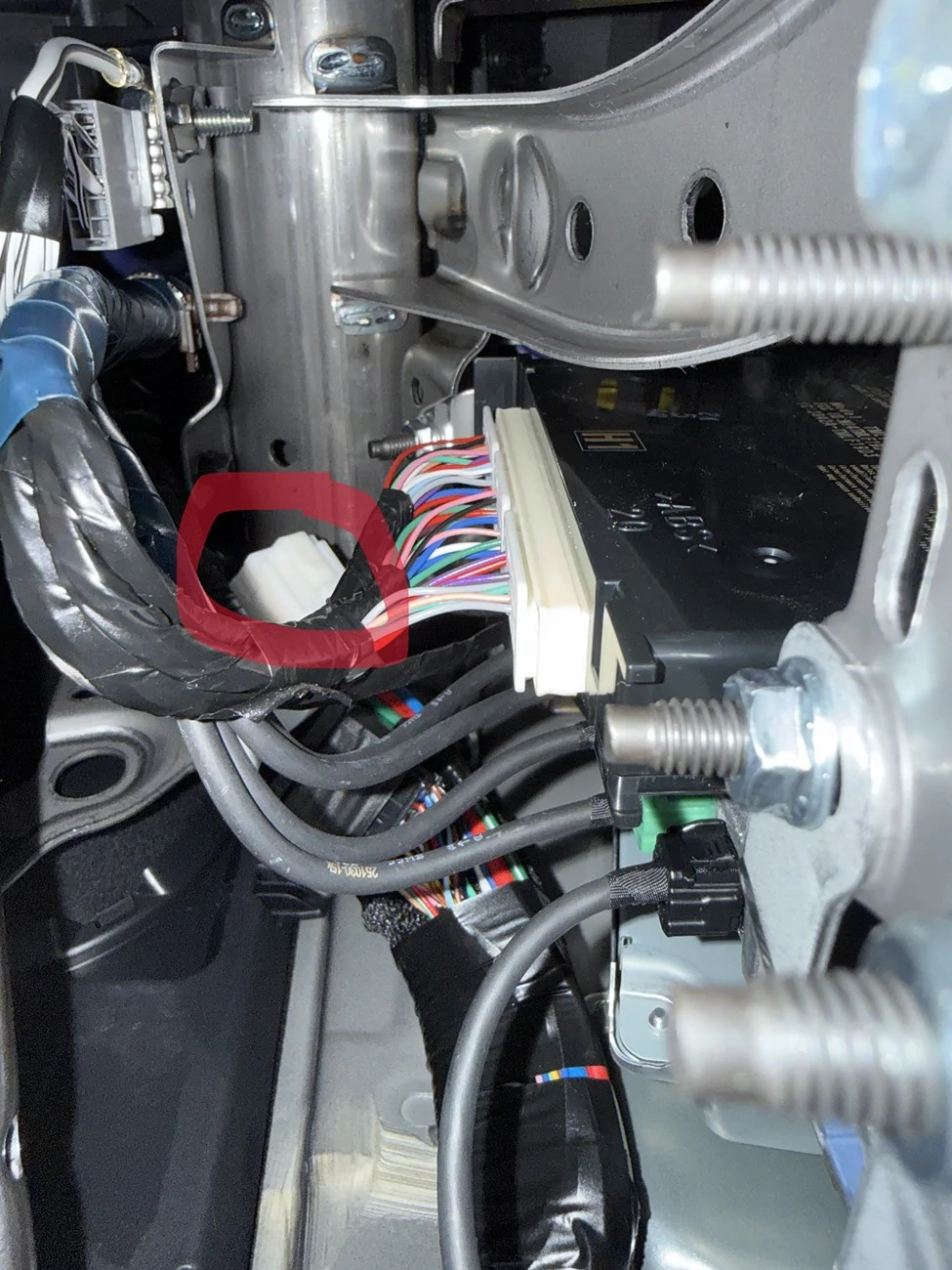 2025 2026 4runner 6th gen Best way to access trailer brake connector on 2026 TRD Off Road Premium with tow package? IMG_4255(1)