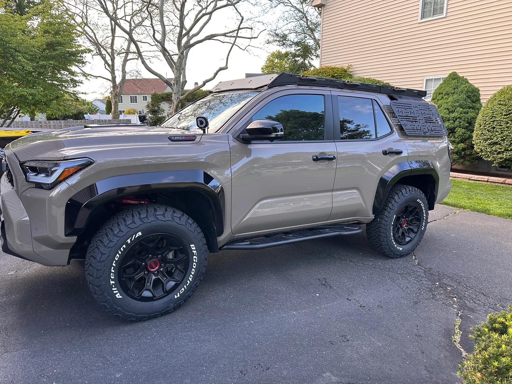 2025 2026 4runner 6th gen WHITE Lettering or BLACK Lettering on tire sidewall?! IMG_8985