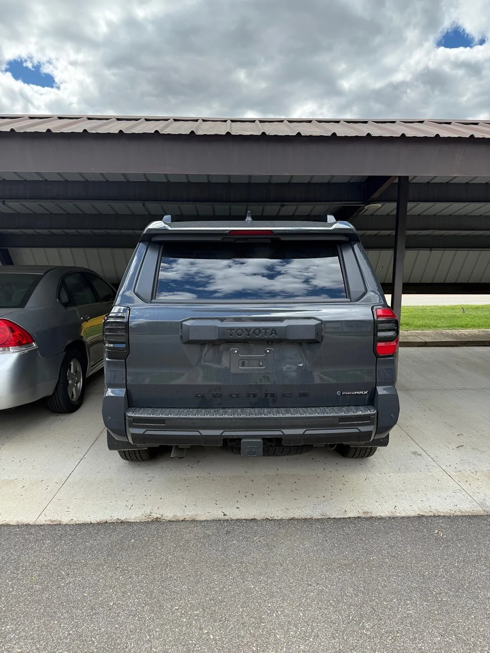 2025 2026 4runner 6th gen Aspire Stealth Smoked Tail Lights - installed photos on Underground ORP IMG_7362