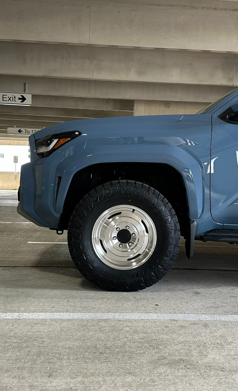 2025 2026 4runner 6th gen Heritage Blue Limited Leveled on 285/70r17's IMG_5109