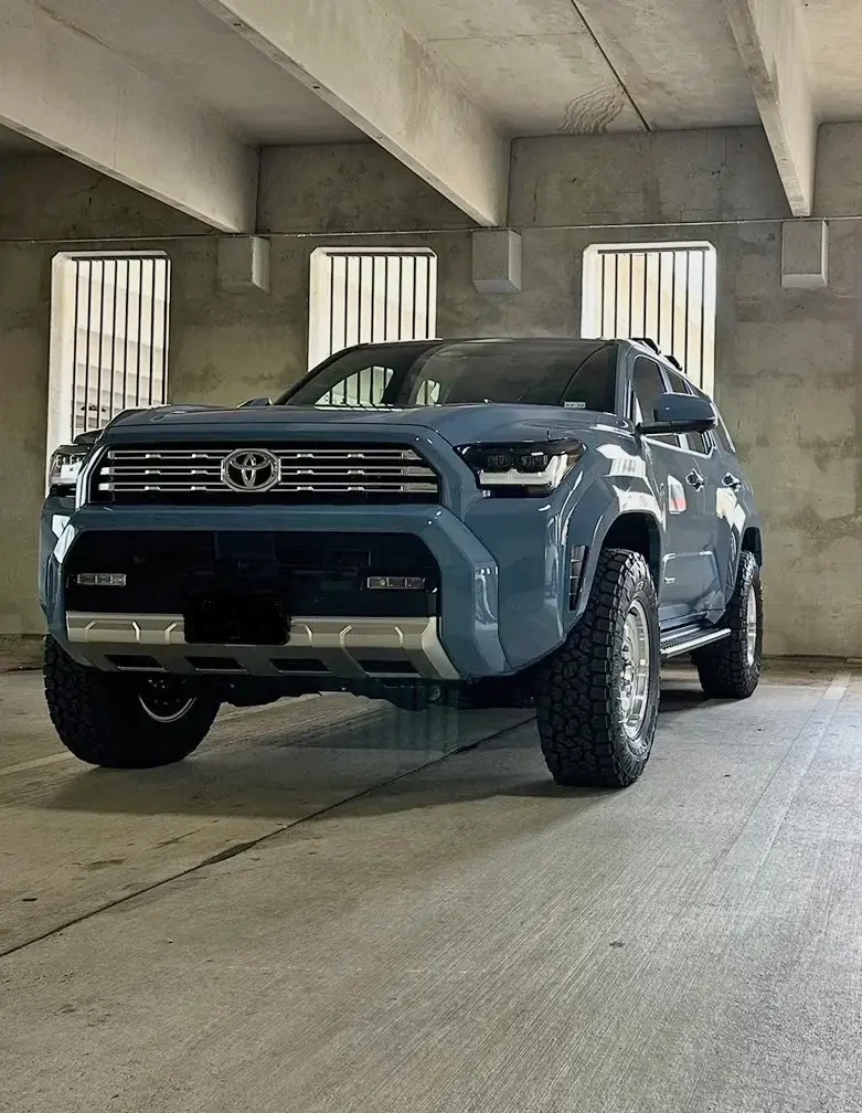 2025 2026 4runner 6th gen HERITAGE BLUE Photos 4Runner 6th Gen (2025+) 285:70R17 tires and +25 offset wheels (Fifteen52 Analog HD) 1