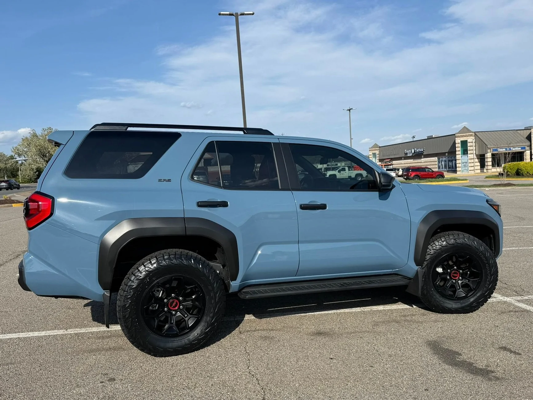 2025 2026 4runner 6th gen Will  275/70/18 fit on a 2026 SR5 without rubbing or mods? 1