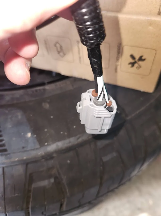 2025 2026 4runner 6th gen Install full aux harness possible ? 20260208_115725