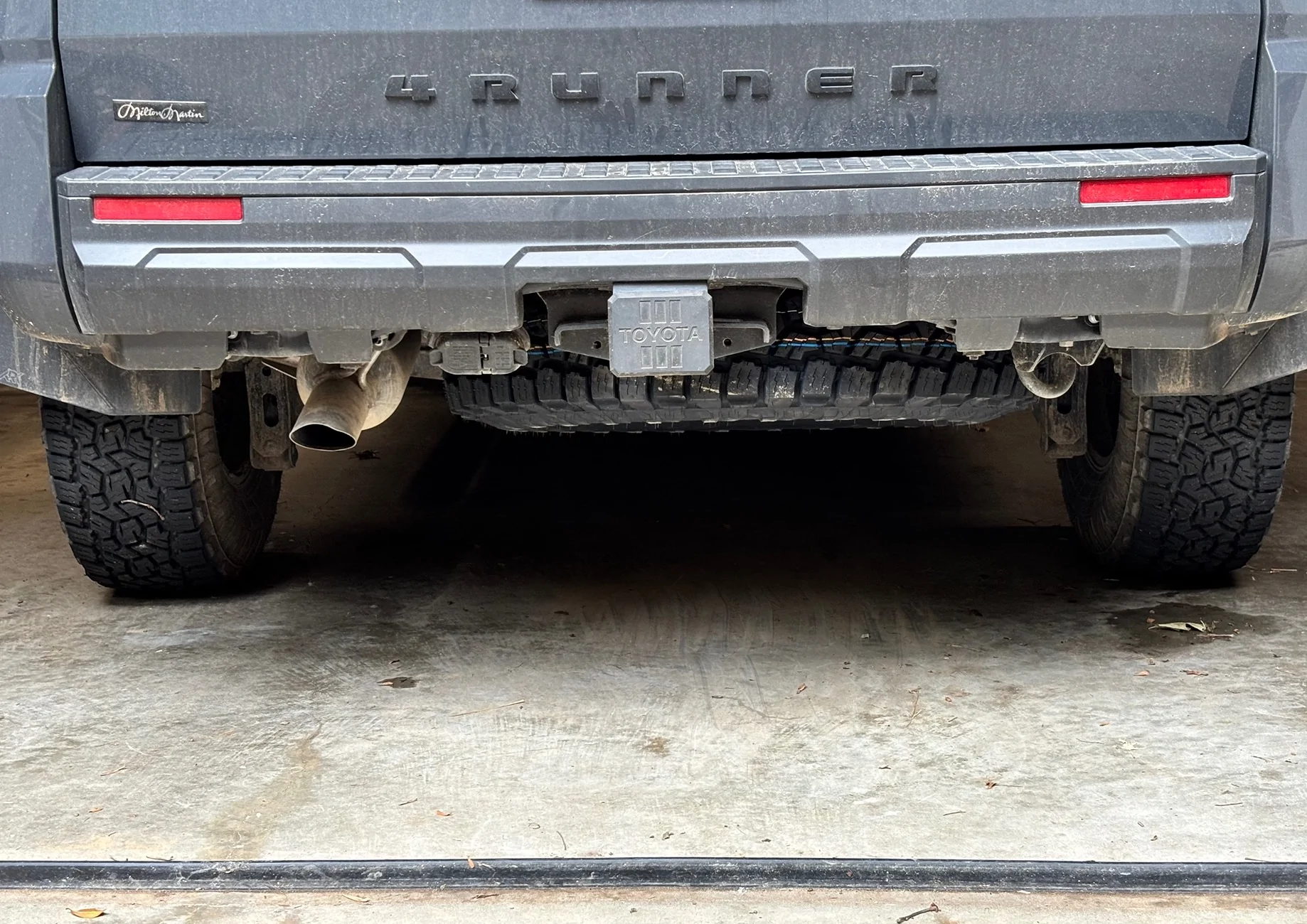 2025 2026 4runner 6th gen Largest size spare tire fit in undermount carrier? IMG_2184