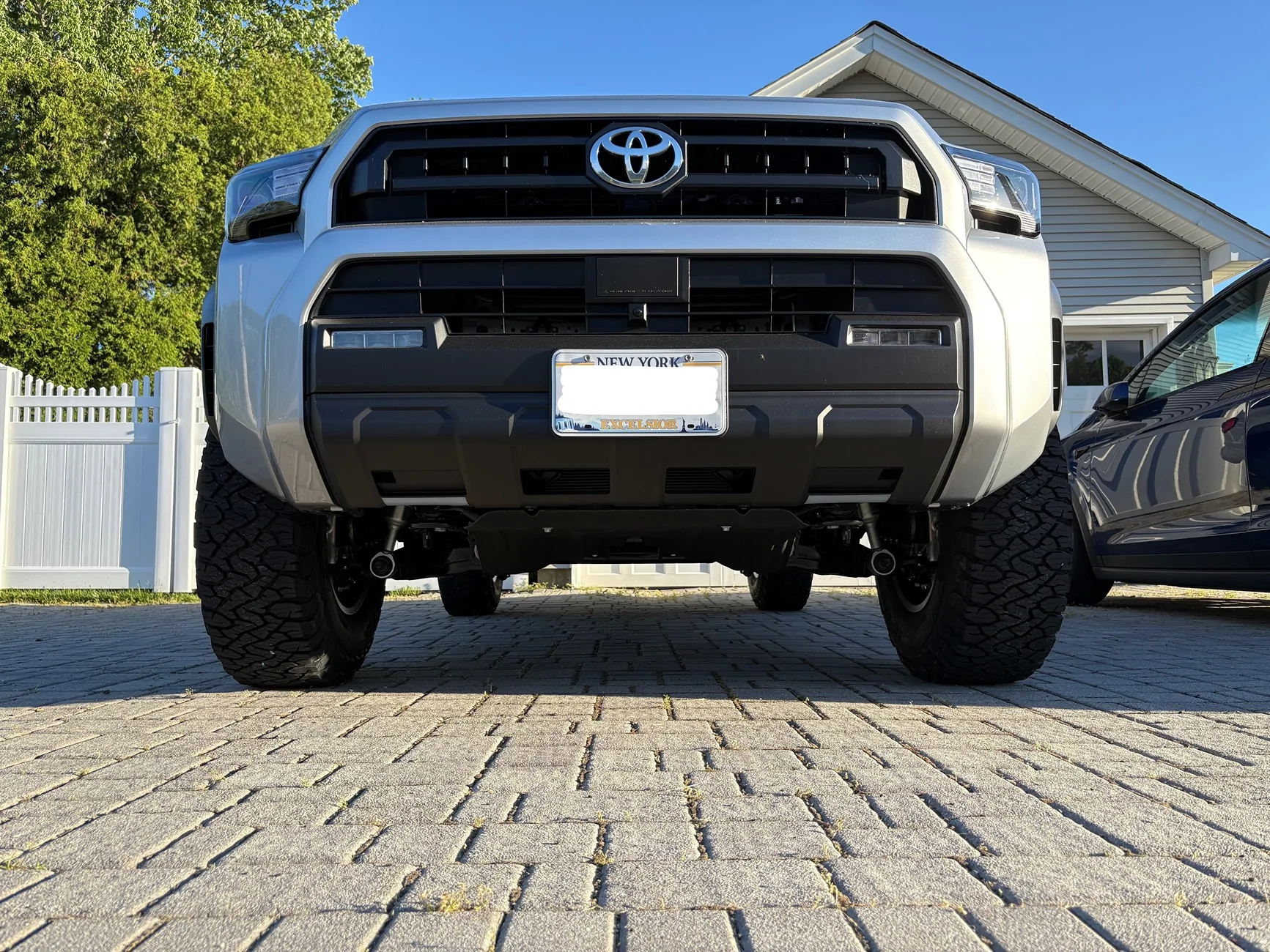 2025 2026 4runner 6th gen Silver SR5 (7 seater) Build- Bilstein 6112 / 6100, Westcott Designs rear pucks, Method 703 +35 offset, 285/75R17 BFG KO3 IMG_3972