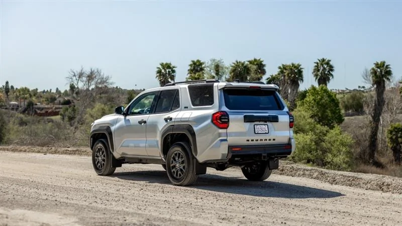 2025 2026 4runner 6th gen MagnaFlow 4Runner Overland Series Exhaust System (Part #19657) for Gas Engine 1780591558229-3k