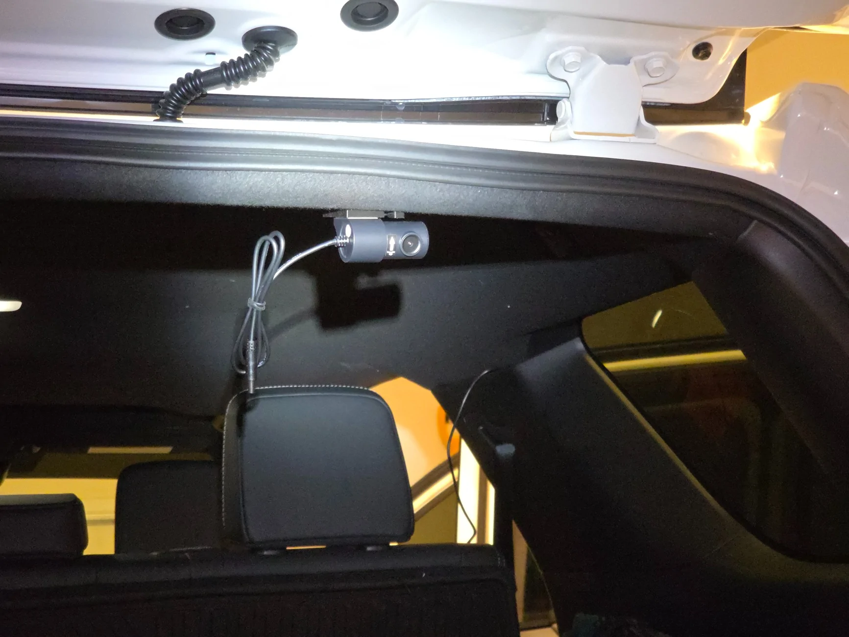 2025 2026 4runner 6th gen Mounting inside rear dash cam cameras? 20260118_172109