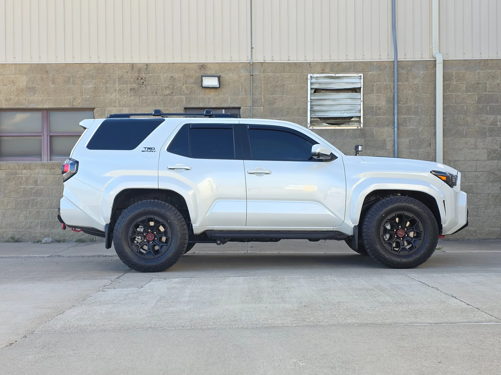 2025 2026 4runner 6th gen TRD Pro Wheels - 275/70 tire without lift? 20260605_181552