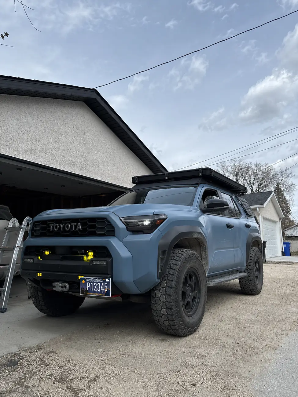 2025 2026 4runner 6th gen Rooftop tents Chinese AEAAC922-C83D-4448-8620-2887233341B4