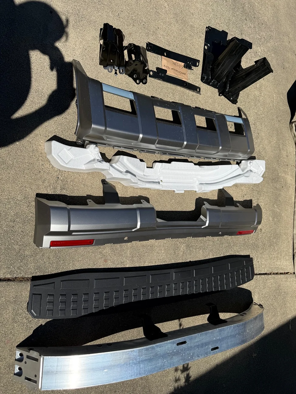 2025 2026 4runner 6th gen Front ad Rear bumper take off parts IMG_2195