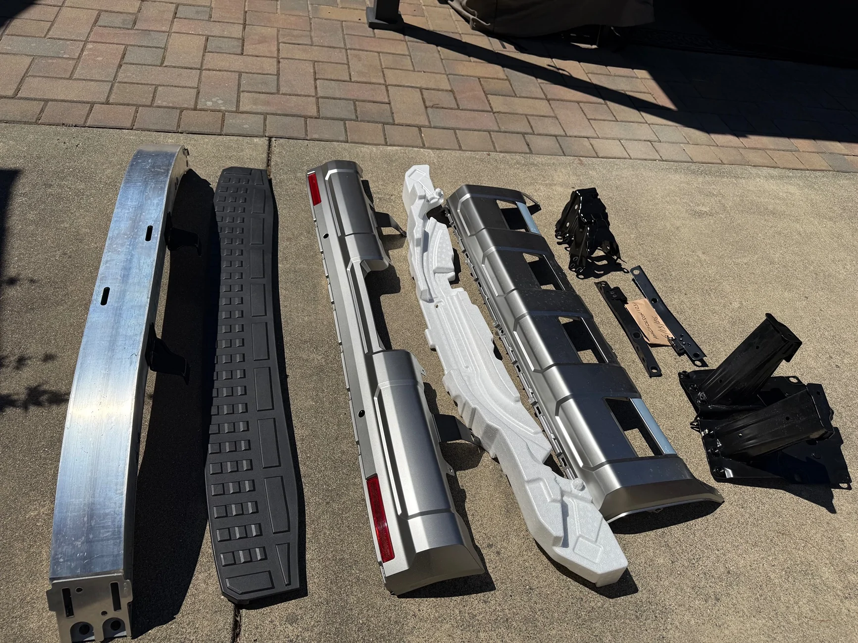 2025 2026 4runner 6th gen Front ad Rear bumper take off parts IMG_2196