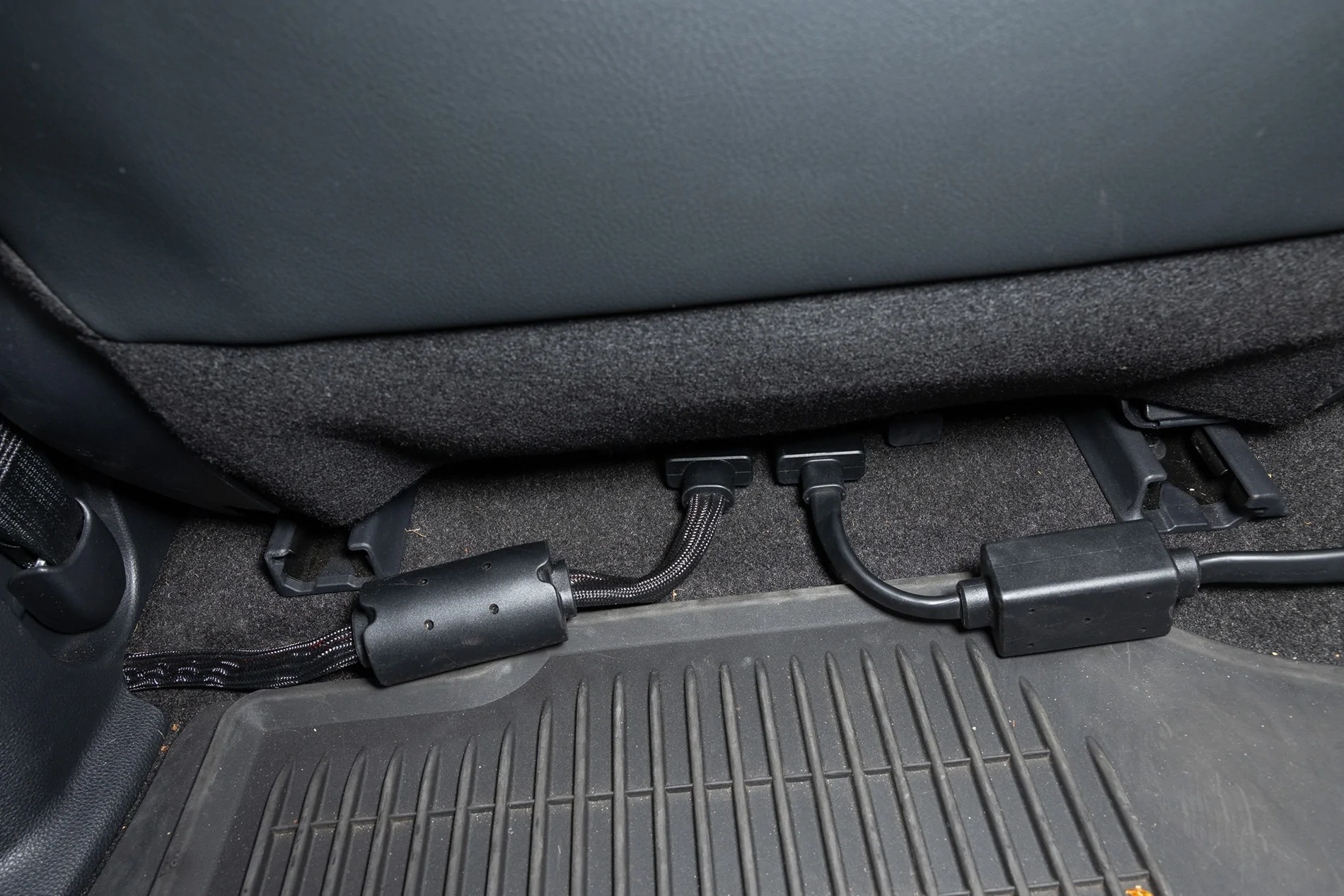 2025 2026 4runner 6th gen Dual-battery setup for the Hybrid 4Runner _W0A3080