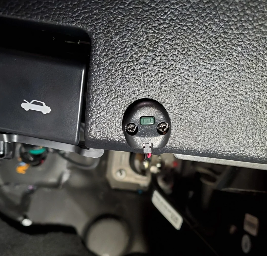 2025 2026 4runner 6th gen Getting rid of dealer installed vehicle's tracker Security