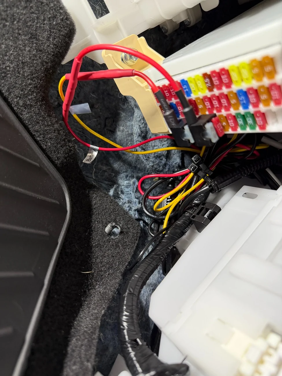 2025 2026 4runner 6th gen Interior Fuse Box - Hardwiring Dashcam question IMG_7248 (1)