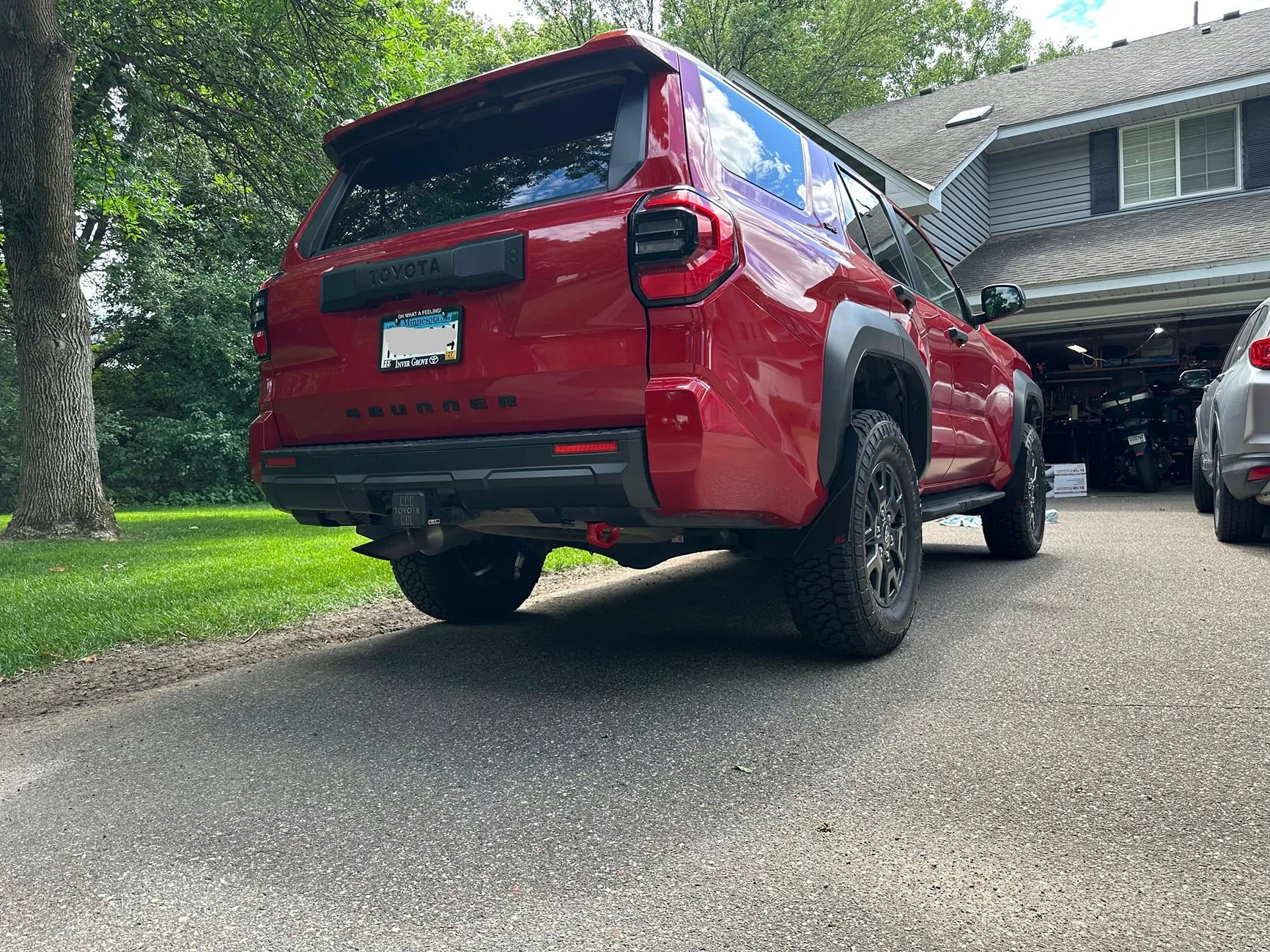 2025 2026 4runner 6th gen SUPERSONIC RED Photos 4Runner 6th Gen (2025+) IMG_8158