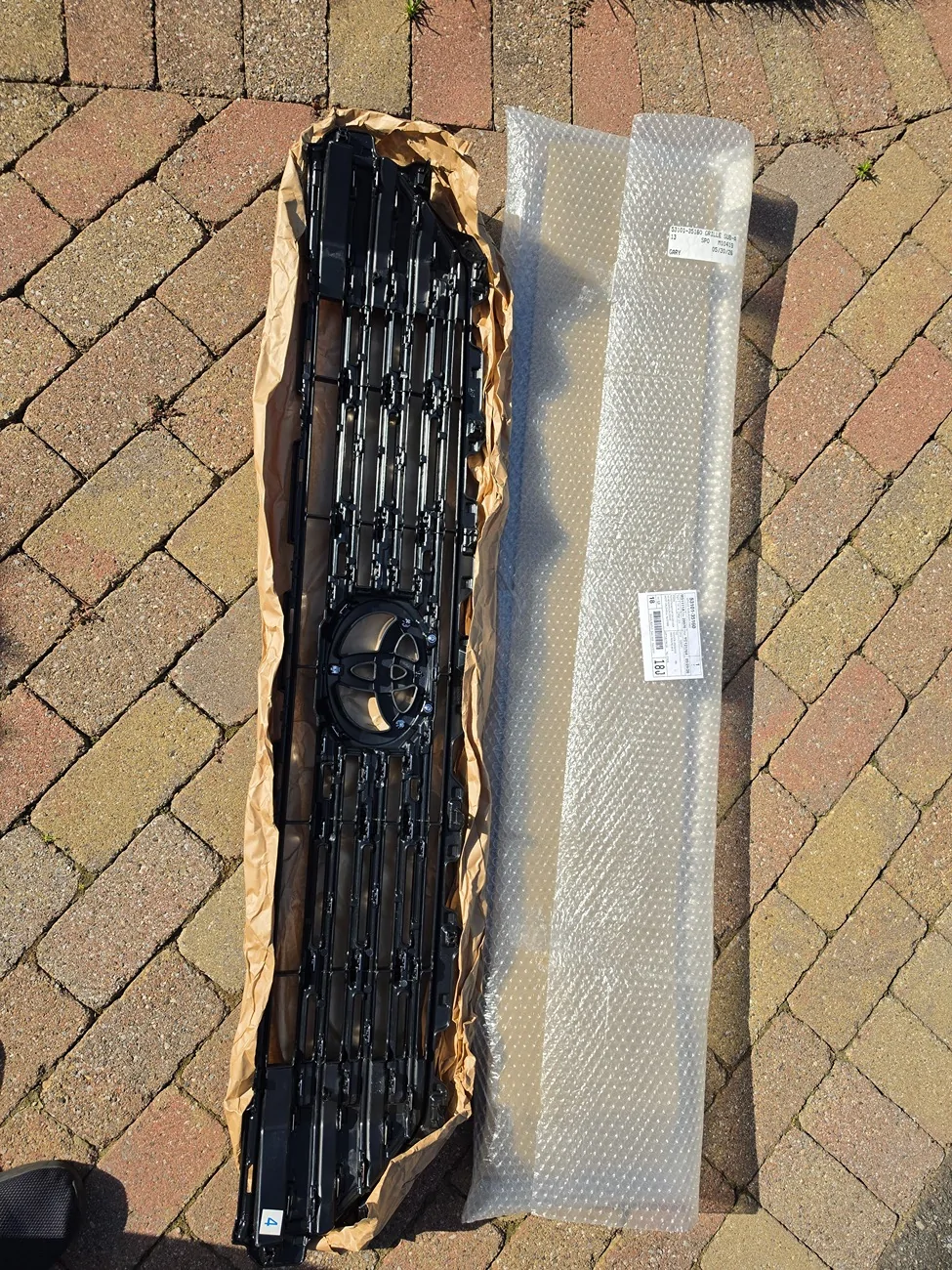 2025 2026 4runner 6th gen 6th Gen 2026 Toyota 4Runner Limited chrome front grille and satin front/rear bumpers 20260616_171133