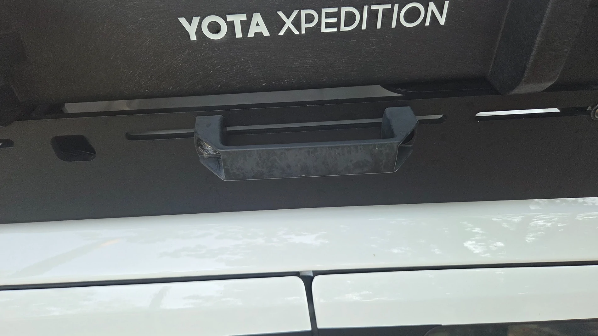 2025 2026 4runner 6th gen What Are Your Favorite Roof Rack Grab Handles? 20260705_075958