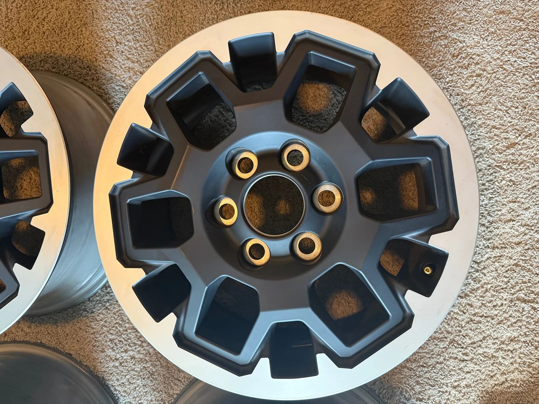 2025 2026 4runner 6th gen 2026 4Runner TRD Off Road Rims (6k miles, $500 OBO) IMG_1171