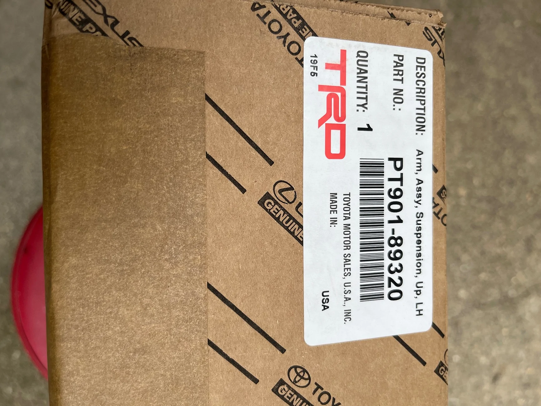 2025 2026 4runner 6th gen Brand New TRD Upper Control Arms - SILVER IMG_4252