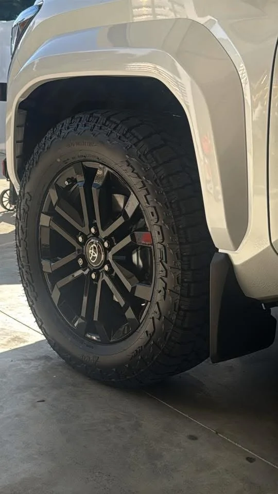2025 2026 4runner 6th gen Your favorite tire for both looks and performance? IMG_2575